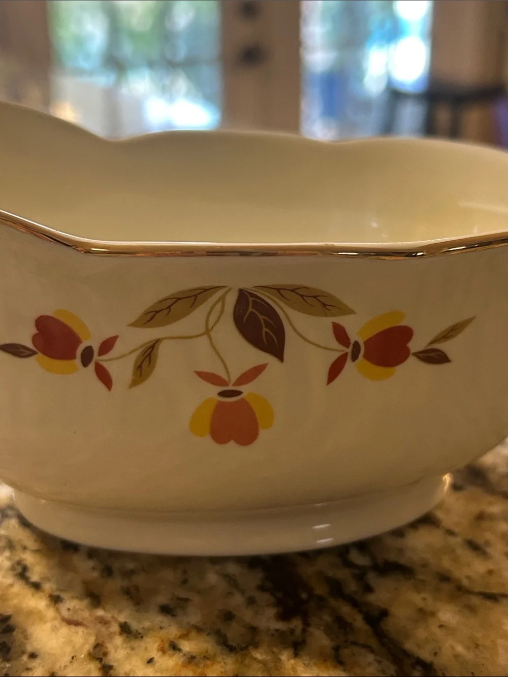 Vintage Hall Jewel Tea Autumn Leaf 